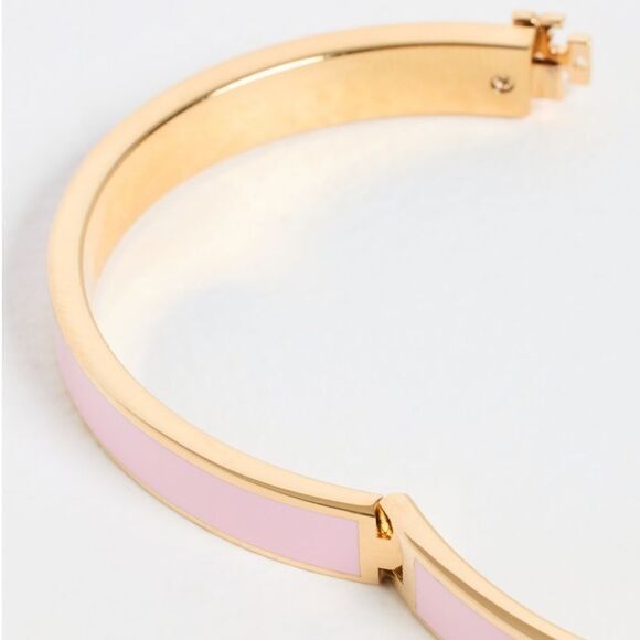 TORY BURCH KIRA ENAMEL HINGED BRACELET IN TORY GOLD / PINK ORQUID. - Picture 5 of 5